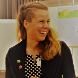 Dr. Anne Hillenbach