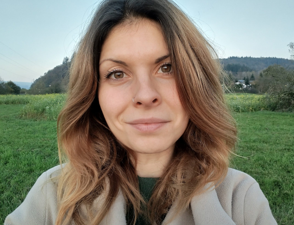 Nele Hoge
