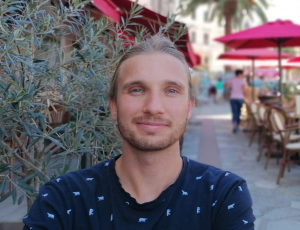 Simon Dearden